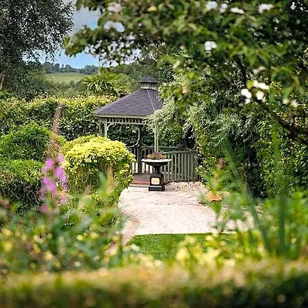 Nuremore Estate Brookfield